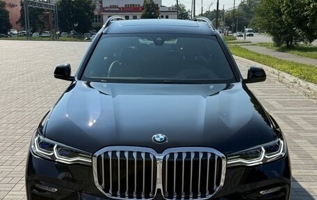BMW X7, 2021 год, 10 990 000 рублей, 3 фотография
