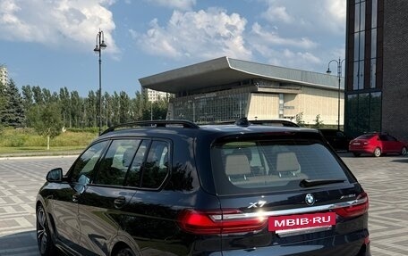 BMW X7, 2021 год, 10 990 000 рублей, 7 фотография