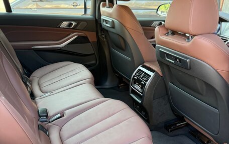 BMW X7, 2021 год, 10 990 000 рублей, 21 фотография