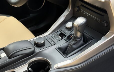 Lexus NX I, 2015 год, 2 650 000 рублей, 12 фотография