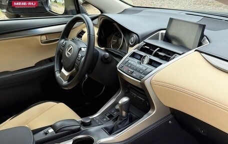 Lexus NX I, 2015 год, 2 650 000 рублей, 14 фотография