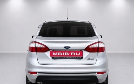 Ford Fiesta, 2015 год, 699 000 рублей, 3 фотография