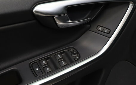 Volvo XC60 II, 2017 год, 2 890 000 рублей, 19 фотография