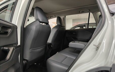 Toyota RAV4, 2026 год, 4 600 000 рублей, 20 фотография