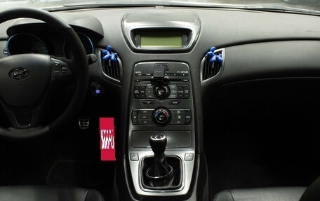 Hyundai Genesis Coupe I рестайлинг, 2011 год, 1 359 000 рублей, 10 фотография