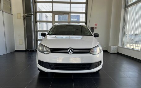 Volkswagen Polo VI (EU Market), 2011 год, 500 000 рублей, 2 фотография