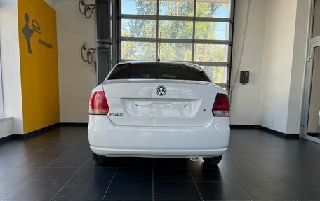 Volkswagen Polo VI (EU Market), 2011 год, 500 000 рублей, 5 фотография