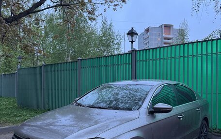 Volkswagen Passat B7, 2013 год, 1 050 000 рублей, 1 фотография