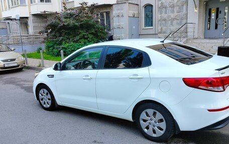 KIA Rio III рестайлинг, 2016 год, 950 000 рублей, 4 фотография
