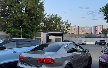 Volkswagen Passat B7, 2013 год, 1 050 000 рублей, 6 фотография