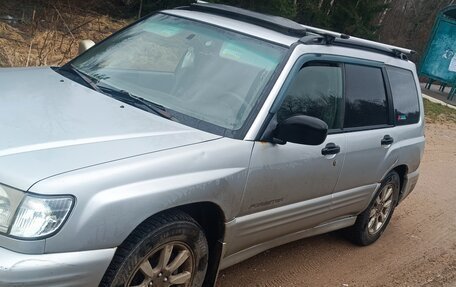 Subaru Forester, 2001 год, 300 000 рублей, 2 фотография