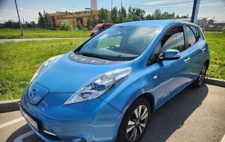 Nissan Leaf I, 2013 год, 695 000 рублей, 2 фотография