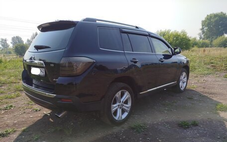 Toyota Highlander III, 2013 год, 2 200 000 рублей, 8 фотография