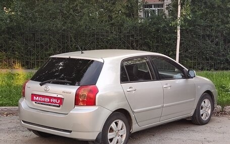 Toyota Corolla, 2005 год, 393 500 рублей, 8 фотография