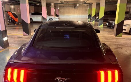 Ford Mustang VI рестайлинг, 2018 год, 2 650 000 рублей, 5 фотография