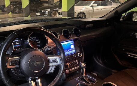 Ford Mustang VI рестайлинг, 2018 год, 2 650 000 рублей, 8 фотография