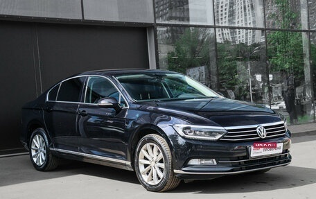 Volkswagen Passat B8 рестайлинг, 2015 год, 1 800 000 рублей, 5 фотография