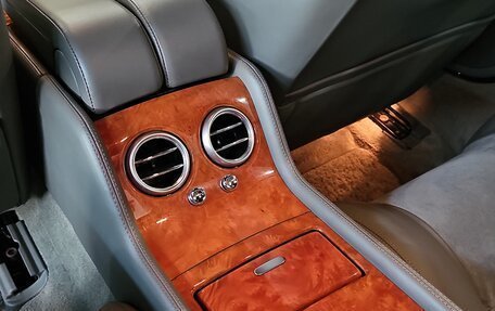 Bentley Continental Flying Spur, 2005 год, 2 999 000 рублей, 25 фотография