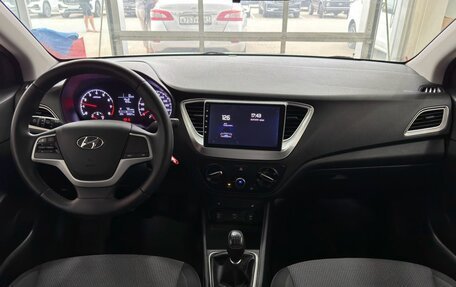 Hyundai Solaris II рестайлинг, 2019 год, 1 349 900 рублей, 10 фотография
