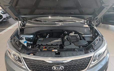 KIA Sorento II рестайлинг, 2014 год, 1 740 000 рублей, 13 фотография