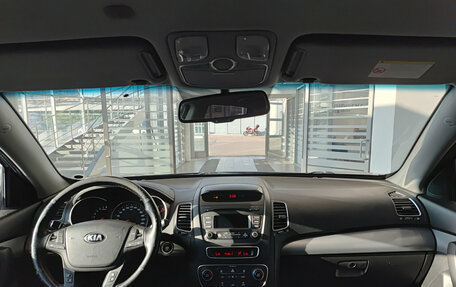 KIA Sorento II рестайлинг, 2014 год, 1 740 000 рублей, 18 фотография