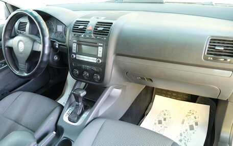 Volkswagen Jetta VI, 2006 год, 599 000 рублей, 17 фотография