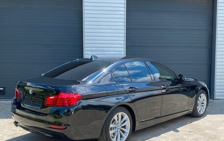 BMW 5 серия, 2016 год, 2 400 000 рублей, 8 фотография