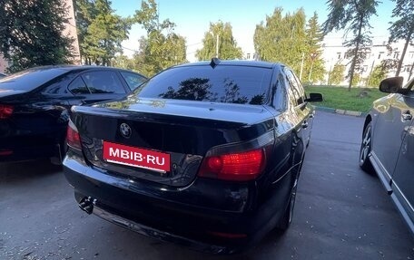 BMW 5 серия, 2004 год, 820 000 рублей, 2 фотография