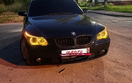 BMW 5 серия, 2004 год, 820 000 рублей, 20 фотография