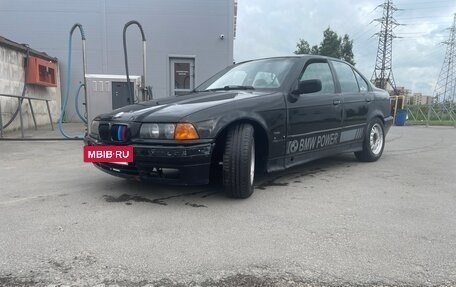 BMW 3 серия, 1997 год, 204 000 рублей, 2 фотография