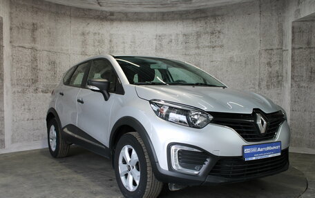 Renault Kaptur I рестайлинг, 2020 год, 1 598 000 рублей, 3 фотография