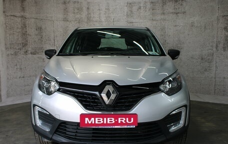 Renault Kaptur I рестайлинг, 2020 год, 1 598 000 рублей, 2 фотография