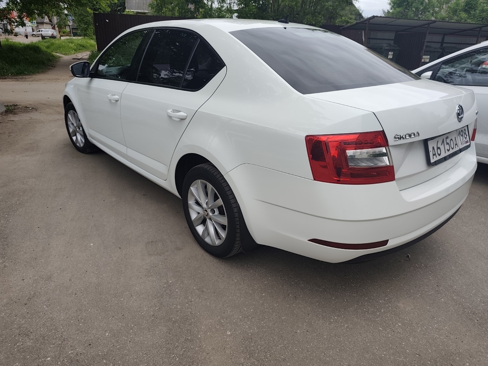 Skoda Octavia A7 рестайлинг, 2018 год, 1 390 000 рублей, 6 фотография