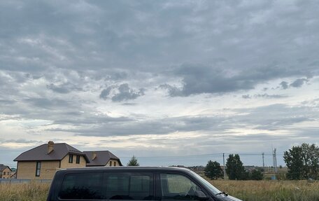 Volkswagen Multivan T5, 2011 год, 2 500 000 рублей, 1 фотография