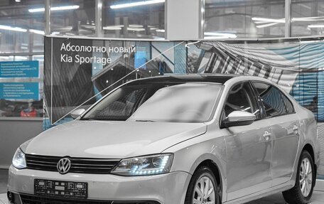 Volkswagen Jetta VI, 2014 год, 899 000 рублей, 1 фотография