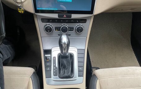 Volkswagen Passat CC I рестайлинг, 2013 год, 1 200 000 рублей, 20 фотография