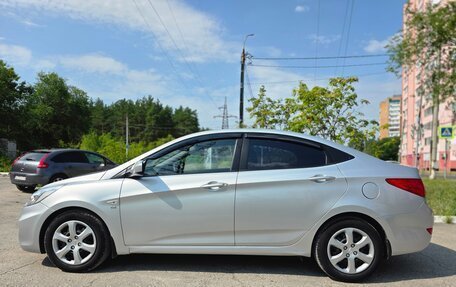 Hyundai Solaris II рестайлинг, 2013 год, 890 000 рублей, 4 фотография