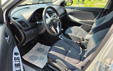 Hyundai Solaris II рестайлинг, 2013 год, 890 000 рублей, 10 фотография