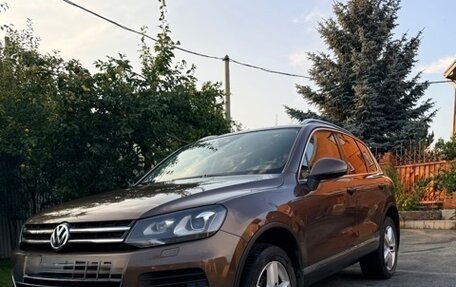 Volkswagen Touareg III, 2013 год, 2 600 000 рублей, 2 фотография