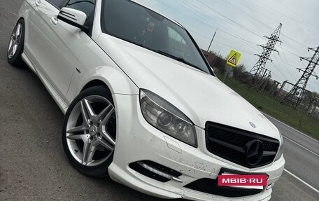 Mercedes-Benz C-Класс, 2010 год, 1 100 000 рублей, 12 фотография
