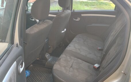 Renault Logan I, 2011 год, 370 000 рублей, 10 фотография