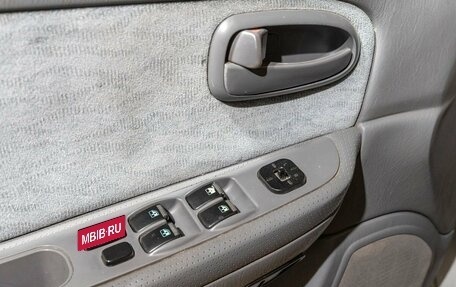 KIA Magentis I, 2005 год, 300 000 рублей, 14 фотография