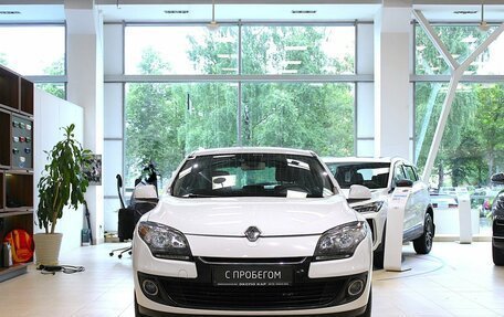 Renault Megane III, 2014 год, 670 000 рублей, 2 фотография