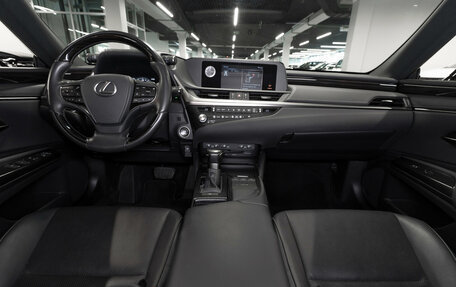 Lexus ES VII, 2021 год, 4 200 000 рублей, 8 фотография