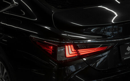 Lexus ES VII, 2021 год, 4 200 000 рублей, 28 фотография
