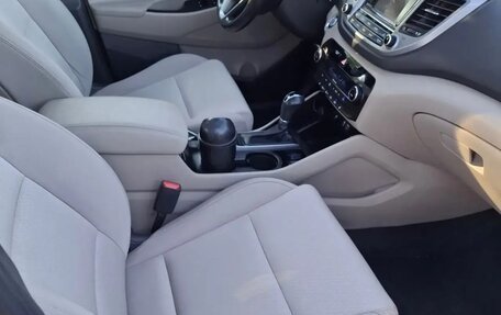 Hyundai Tucson III, 2017 год, 1 900 000 рублей, 12 фотография