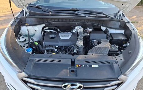 Hyundai Tucson III, 2017 год, 1 900 000 рублей, 24 фотография