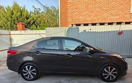 KIA Rio III рестайлинг, 2016 год, 1 095 000 рублей, 5 фотография