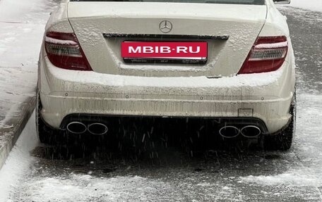 Mercedes-Benz C-Класс, 2010 год, 1 800 000 рублей, 18 фотография