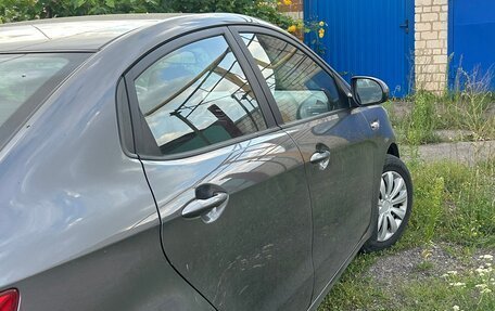 KIA Rio III рестайлинг, 2013 год, 900 000 рублей, 2 фотография